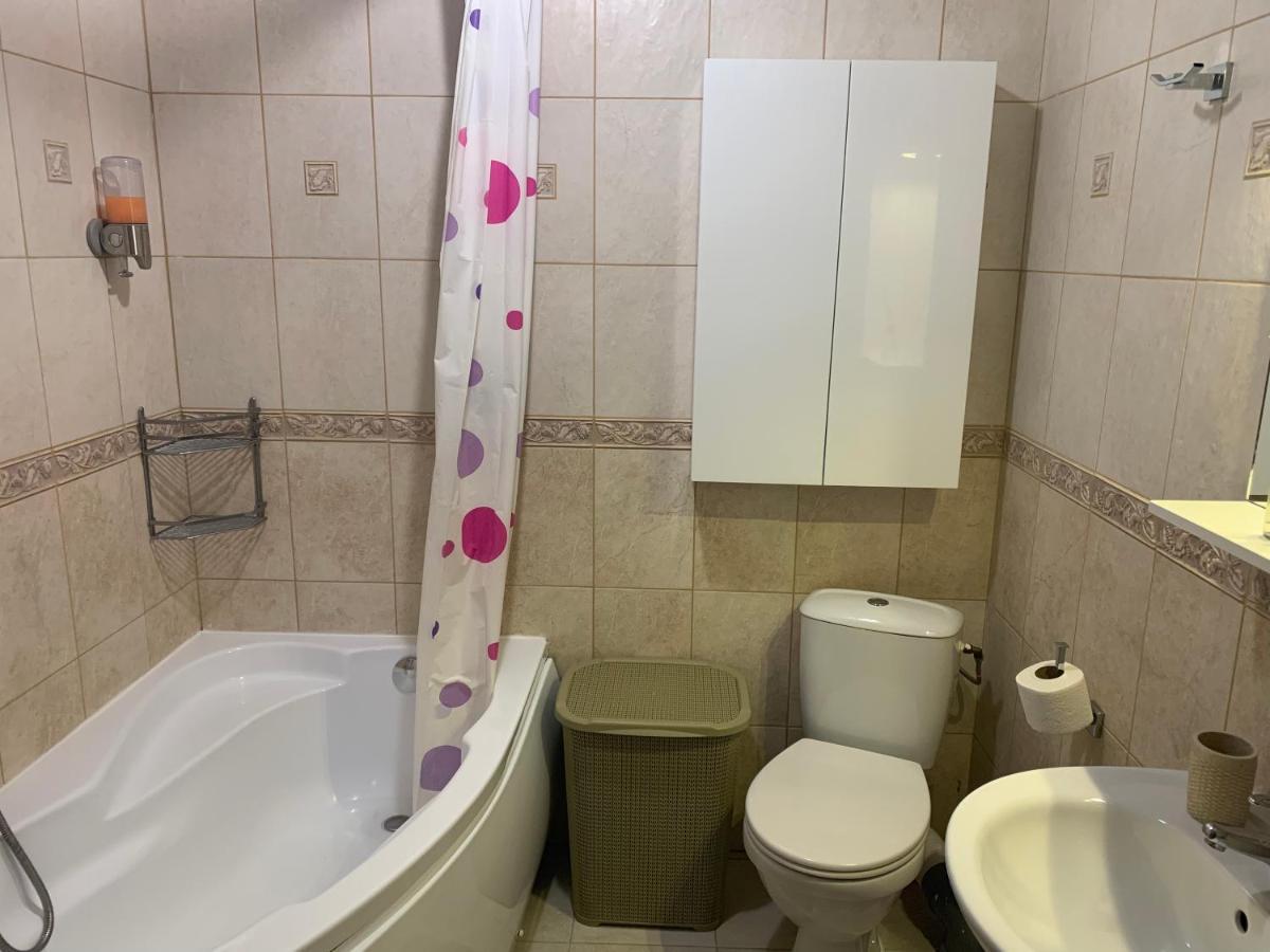 Studio Militari Residence Mr_1 Roşu المظهر الخارجي الصورة